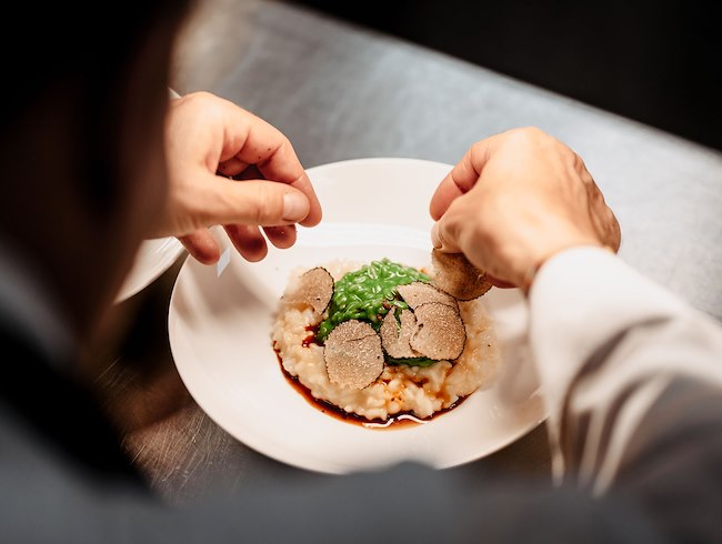 Mild cooks the most delicate truffle